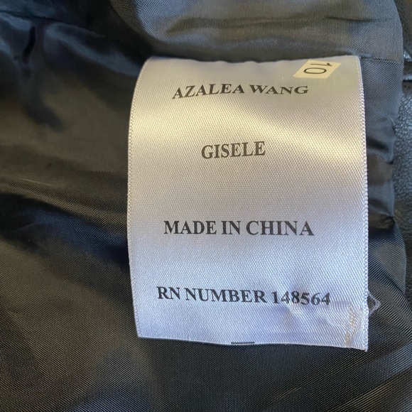 Cropped Black Faux Fur-Trim Leather Jacket - Picture 4 of 5